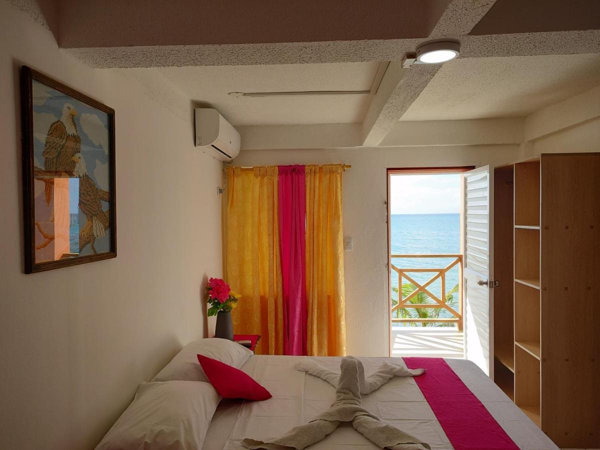 Cabanas Mister Mac Fresh Water Bay Екстер'єр фото
