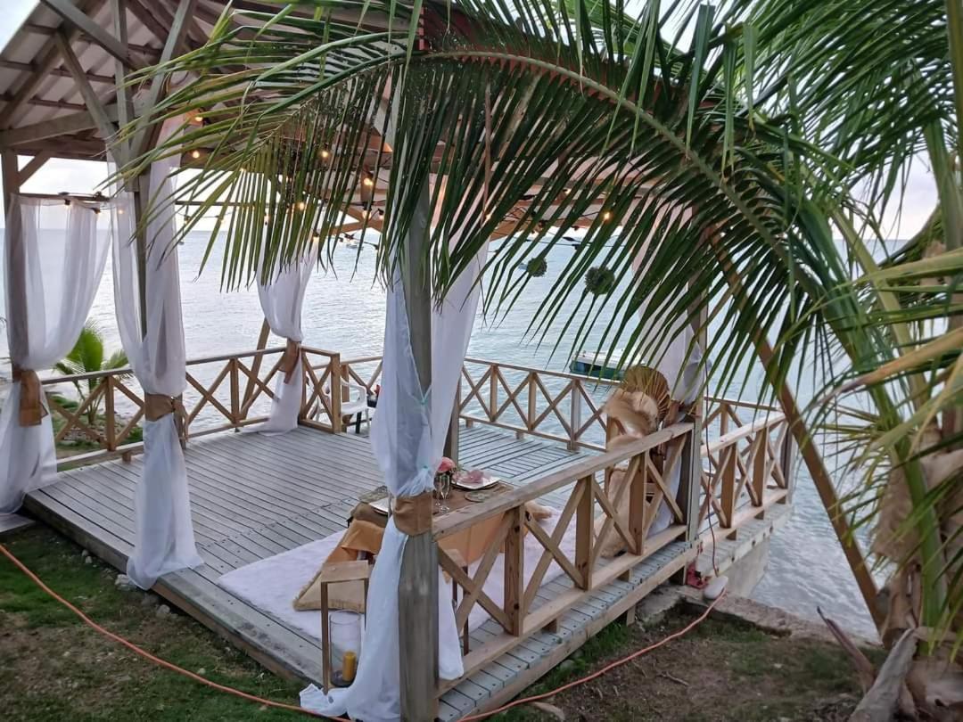 Cabanas Mister Mac Fresh Water Bay Екстер'єр фото