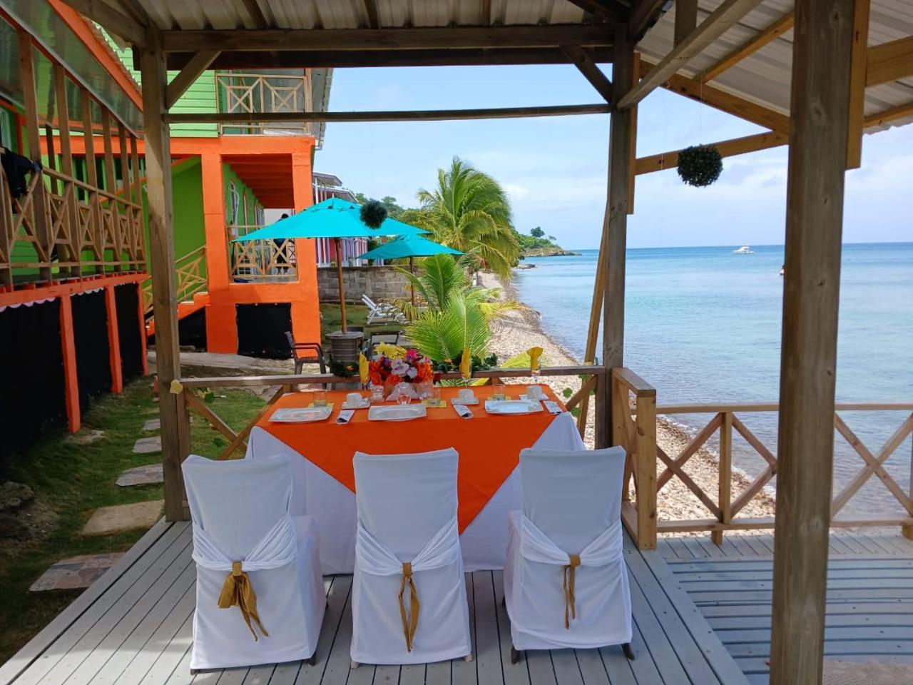Cabanas Mister Mac Fresh Water Bay Екстер'єр фото